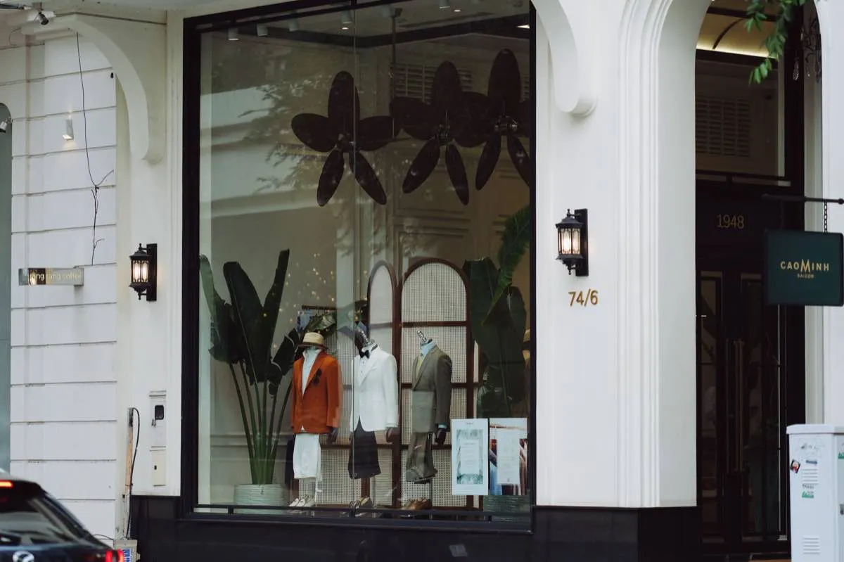 Commercial window services in Ventura, CA